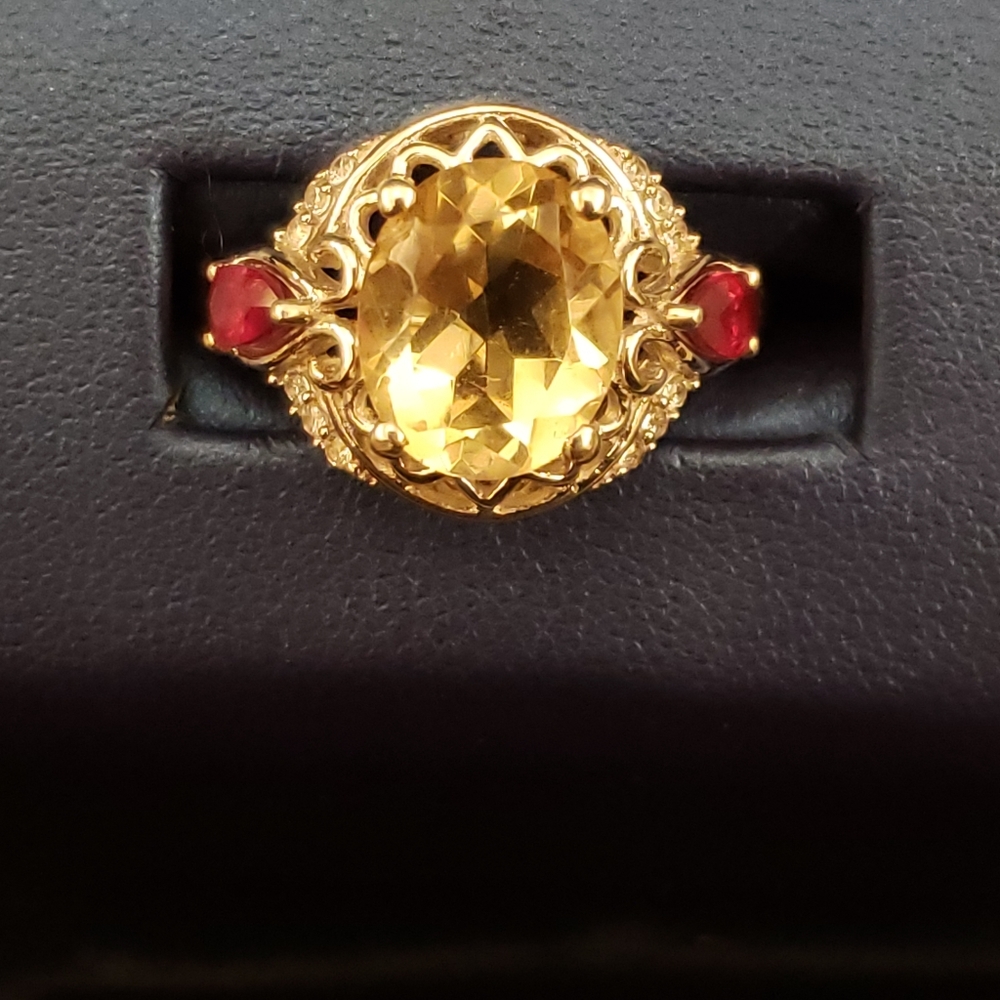 Citrine and ruby ring
